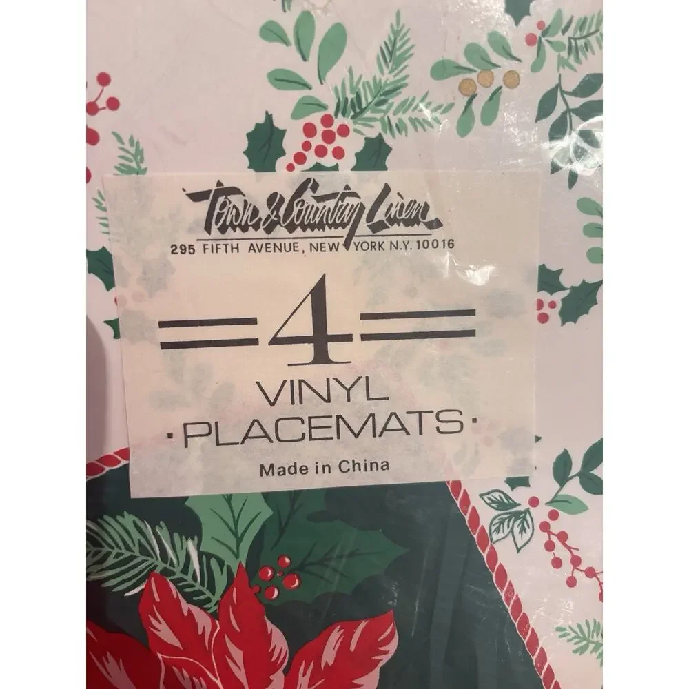 4 New Vintage Town & Country Vinyl Christmas Holiday Placemats Poinsetta 18x12